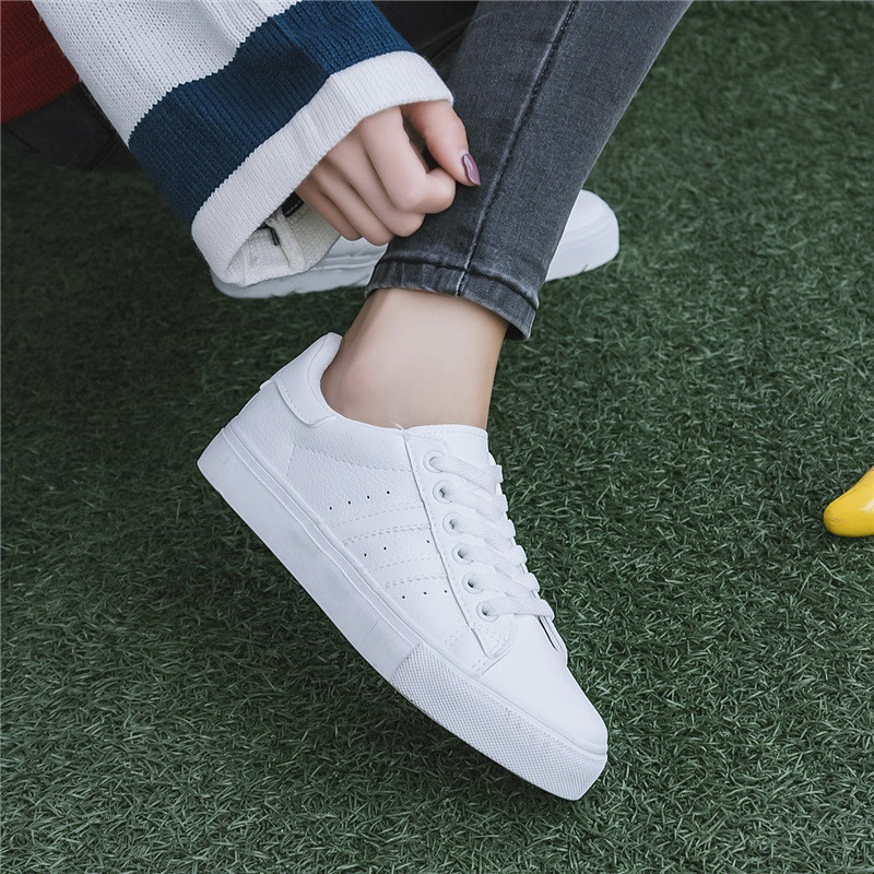 2018 xuân mới cơ bản giày trắng hoang dã Giày nữ hàn quốc Giày vải sinh viên giày vnxk