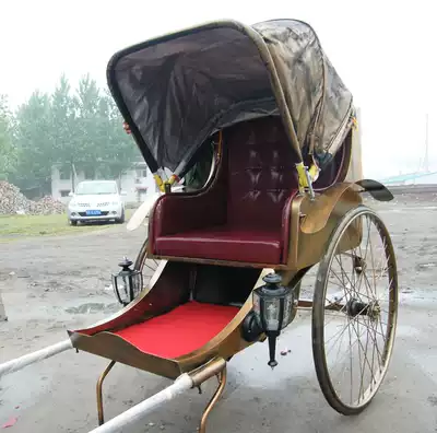Rental sale of manpower rickshaw bronzed Republic of China carrying passengers retro antique Kola hotel Scenic Area