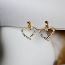 Ear-less painless silicone mosquito-repellent coil ear clip zircon love-shaped simple retro Joker Korean earring earrings