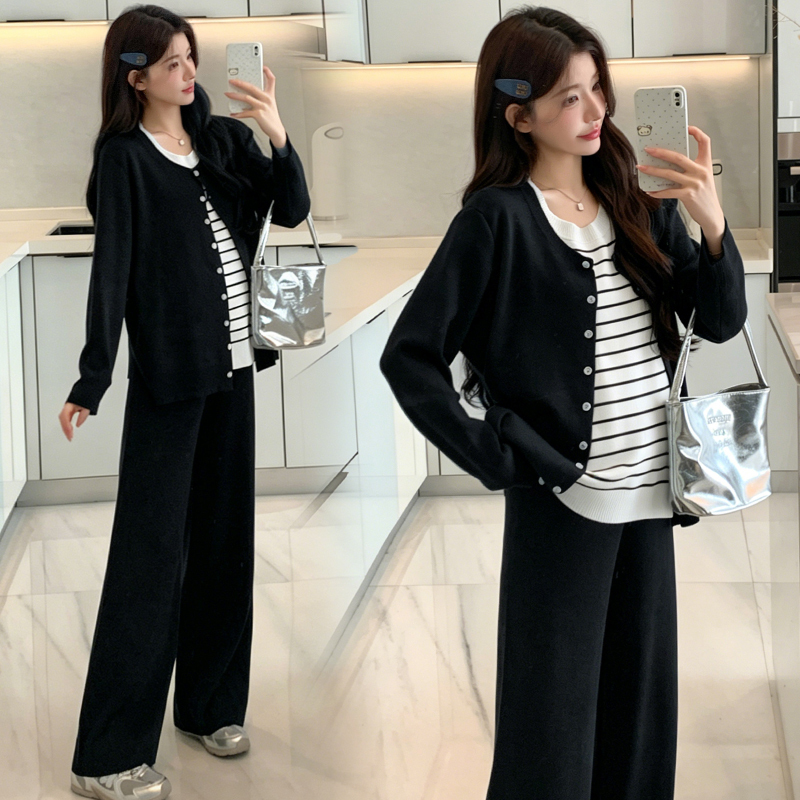 Maternity Autumn Outfit, Stylish Casual Suit, New Autumn and Winter Fashion, Fake Two-Piece Top, Wide-Leg Pants, High-End Maternity Wear Maternity Autumn Outfit, Stylish Casual Suit, New Autumn and Winter Fashion, Fake Two-Piece Top, Wide-Leg Pants, High-End Maternity Wear