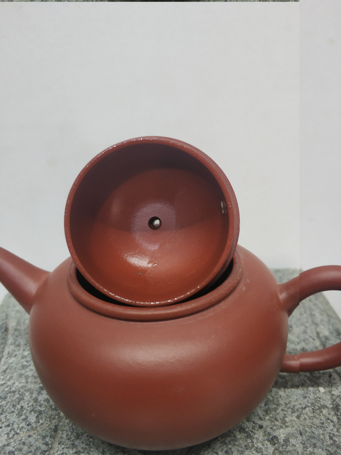 七八十年代老瓷器收藏：揭秘纯手工老安顺紫砂壶的龙窑柴烧魅力