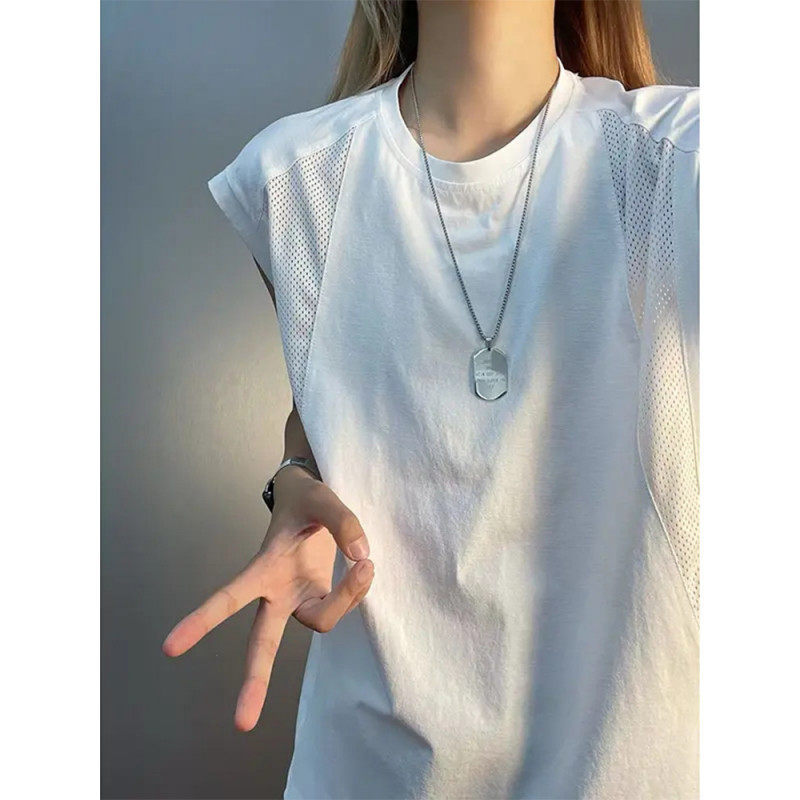 Quick-Drying Breathable Sports Vest for Women, Summer Thin Style 2026 New Loose Running Fitness Sleeveless Top Trendy Quick-Drying Breathable Sports Vest for Women, Summer Thin Style 2026 New Loose Running Fitness Sleeveless Top Trendy