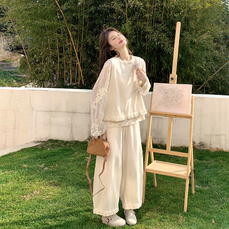 Sleeveless Vest, Lace Suspenders, Wide-Leg Pants, Three-Piece Set for Women, Early Spring New Style, Lazy and Relaxed Casual Layered Outfit