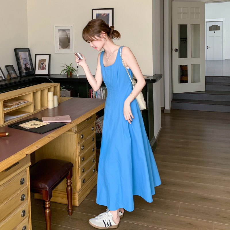 Blue Sleeveless Vest Dress for Women, Summer 2026 New Style, Simple and Elegant, Slimming, High-End Long Dress, Very Popular
