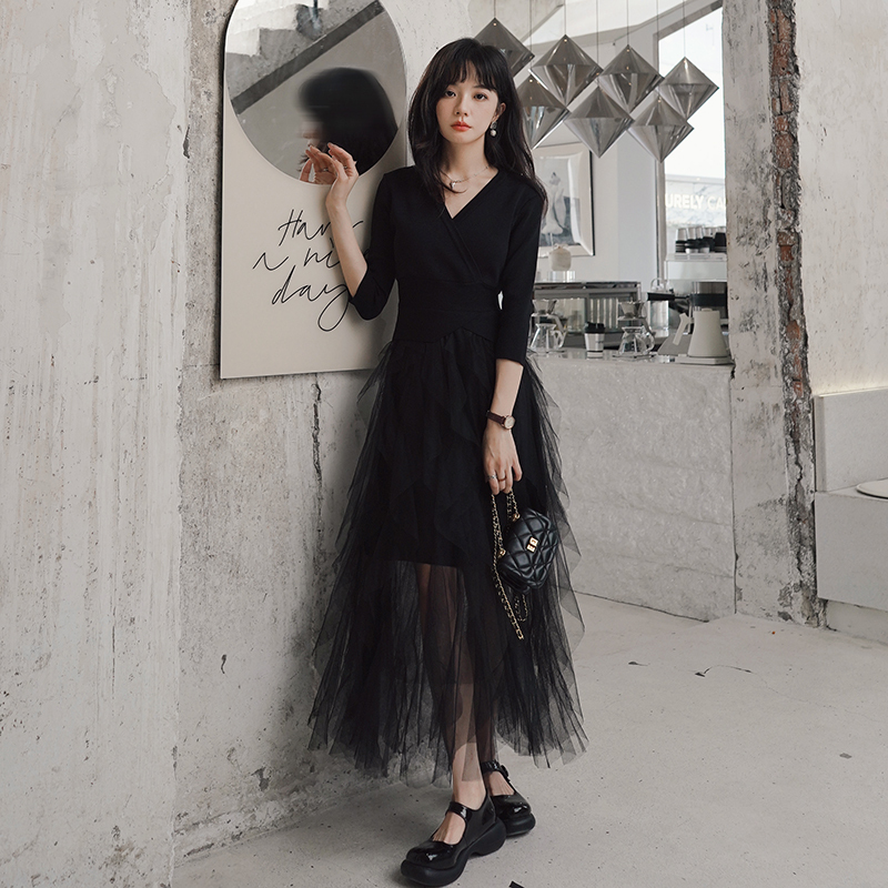Black Knitted Mesh Patchwork Dress for Women, Spring and Autumn 2026 New Style, Light Luxury, High-End, Asymmetrical Long Dress