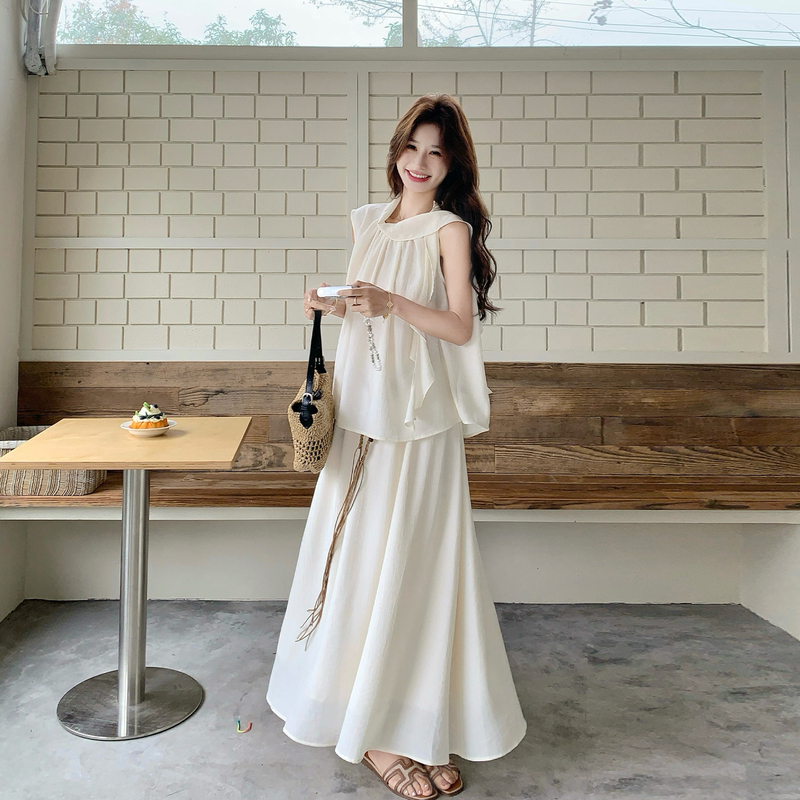 French-Style Gentle Style Off-White Ribbon Top and Skirt Set for Women, Summer Slimming and Relaxed Two-Piece Set