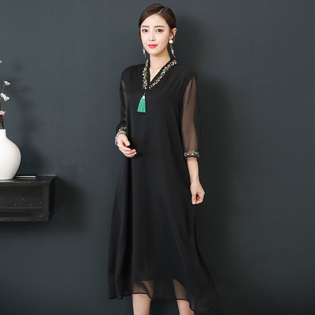 2022 summer new national style mulberry silk long skirt loose A-line long section V-neck anti-seasonal silk dress word