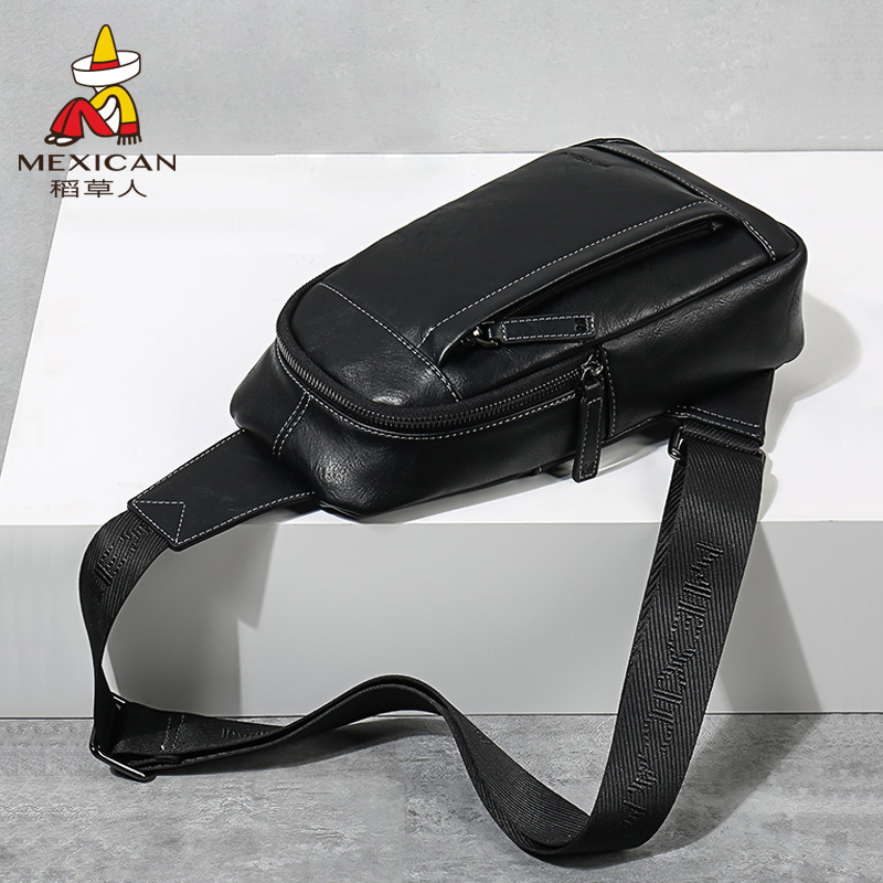 Scarecrow breast male sports leisure slope shoulder bag small bag simple tide in soft skin slug-handed man bag