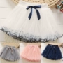 Cô gái váy ngắn trẻ em gạc váy pettiskirt mùa thu và mùa đông váy thấp hơn Một từ váy trẻ em váy công chúa phiên bản Hàn Quốc váy đầm phong cách bé gái