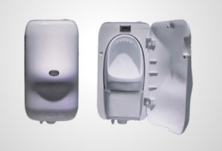 Urinal with lid Public powder room