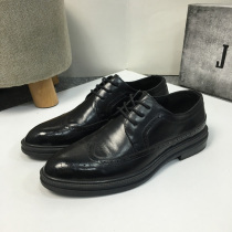 Brock Engraving pointed men Inlen Fashion Leather Shoes Black Genuine Leather Withdrawal Cabinet Business Casual Mens Shoes Wedding Shoes