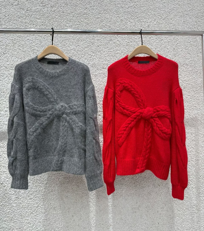 Qin Lan's Same Style Christmas Sweater 2024 Winter New Product Sheep Wool Mohair Bow Knitted Sweater Mbd4Swt031