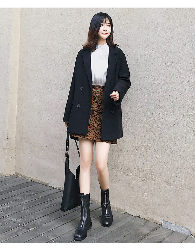 Bộ đồ nhỏ màu đen chic nữ mùa thu 2018 cho nữ bộ đồ mới Hàn Quốc áo khoác giản dị áo khoác mỏng bộ vest nữ công sở cao cấp