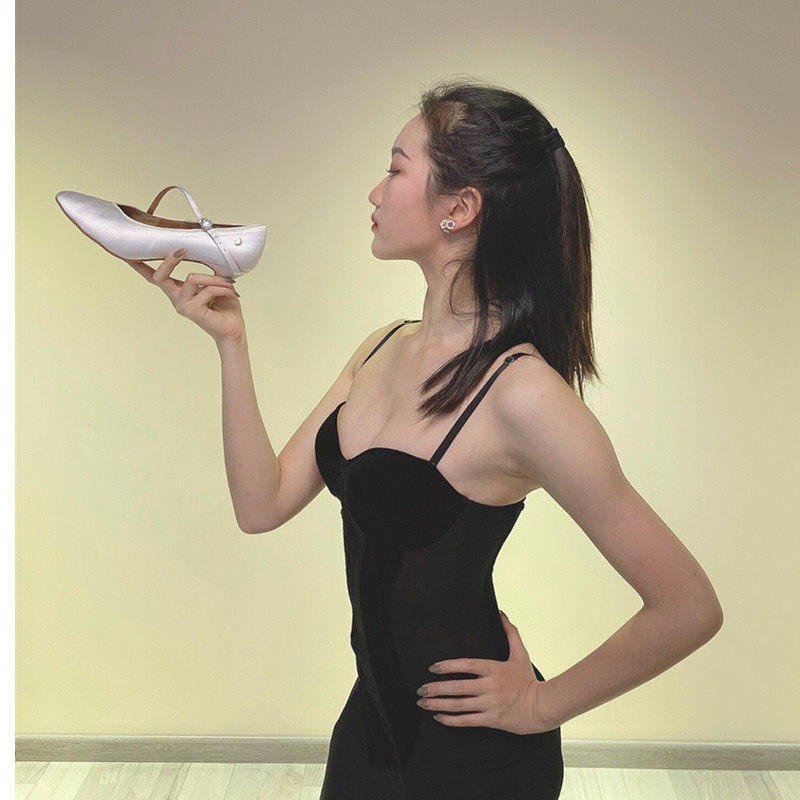 2021 Summer New Oriental Famous Pie Black Satin Waltz Tango Morden Lady Soft Bottom Dance Shoes