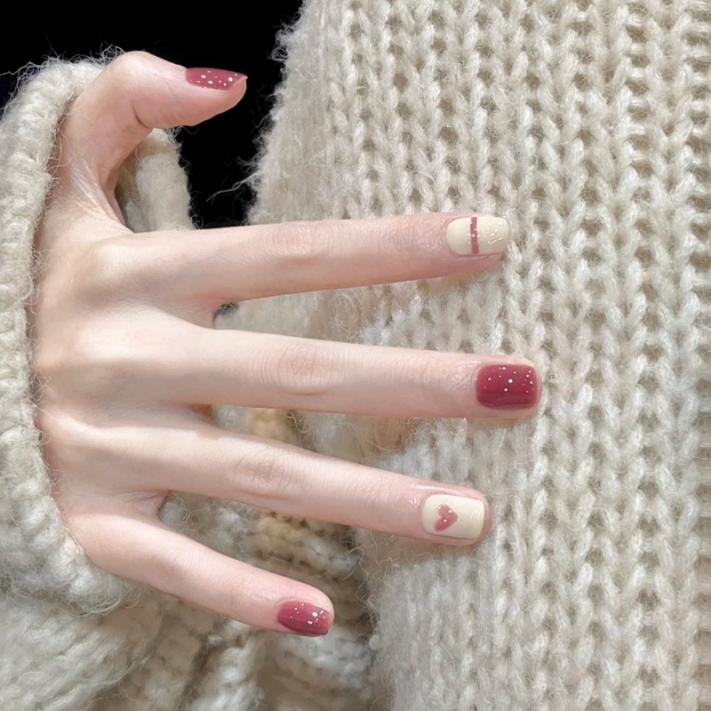 Nail Art Handmade Wearable Nails Short Style Fashionable Pink Cream High-End Simple Daily Nail Patches