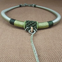 Фруктовый зеленый ожерелье