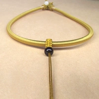 Желтая воротничная веревка