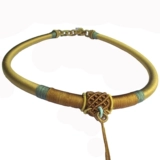 Оригинальное изумрудное ожерелье из шнура, янтарная подвеска, галстук, ремешок из воскового агата, квадратный вырез