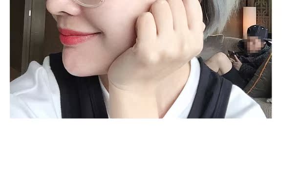 Màu đỏ ròng với hộp lớn ánh sáng phẳng Khung tròn bằng kim loại retro trong suốt dành cho nam và nữ có thể được trang bị kính cận thị kính burberry