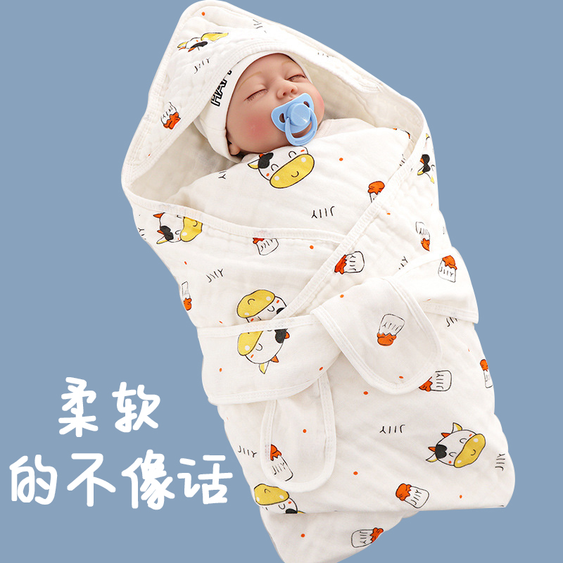 Newborn baby holding by the delivery room towel newborn bag by the spring and autumn cotton gauze summer thin baby wrapped