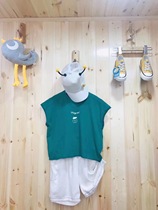 INS Nordic clothing display stand Natural branches on the wall hanging pastoral adhesive hook tree fork retro boys and girls