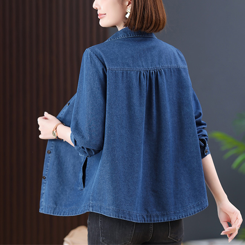Middle-Aged Mother's Plus-Size Pure Cotton Denim Shirt Jacket for Women, Spring and Autumn Thin Style, 2026 New Style, Elegant and Age-Reducing Shirt Middle-Aged Mother's Plus-Size Pure Cotton Denim Shirt Jacket for Women, Spring and Autumn Thin Style, 2026 New Style, Elegant and Age-Reducing Shirt