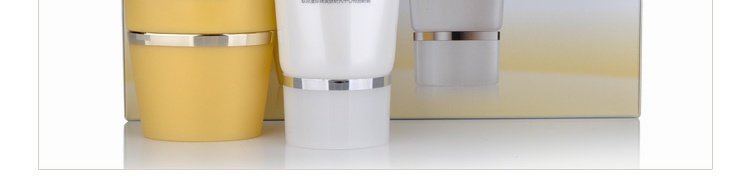 42 chính hãng vận chuyển kem chống nắng trắng ngọc trai rõ ràng ngọc trai trắng mịn spf30 để gửi kem chống nắng sữa mặt kem chống nắng cho da mặt