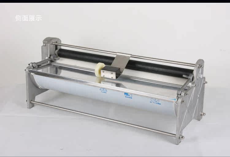 范师傅壁纸上胶机请问一下自贴墙纸和用胶贴的墙纸各有什么优缺的