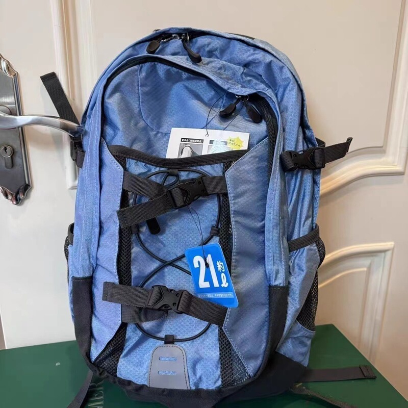 Export Order Lightweight Outdoor Cycling and Mountaineering Bag, Large Capacity Travel Backpack, Lightweight Backpack, Breathable