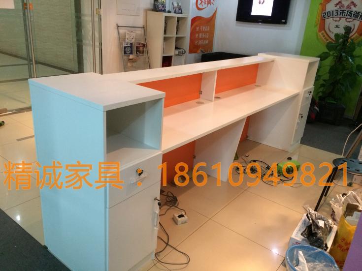 Bàn ghế tiếp tân văn phòng quầy bar quầy thu ngân quầy thời trang công ty - Nội thất văn phòng