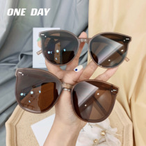 Tea color Square big frame 2021 new sunglasses female ins polarized anti ultraviolet Korean version of Chao man sunglasses