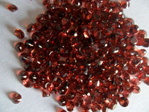  Natural round 2 5-3 0 mm Mozambican garnet pointed bottom facets can be set with ring stud earrings pendant