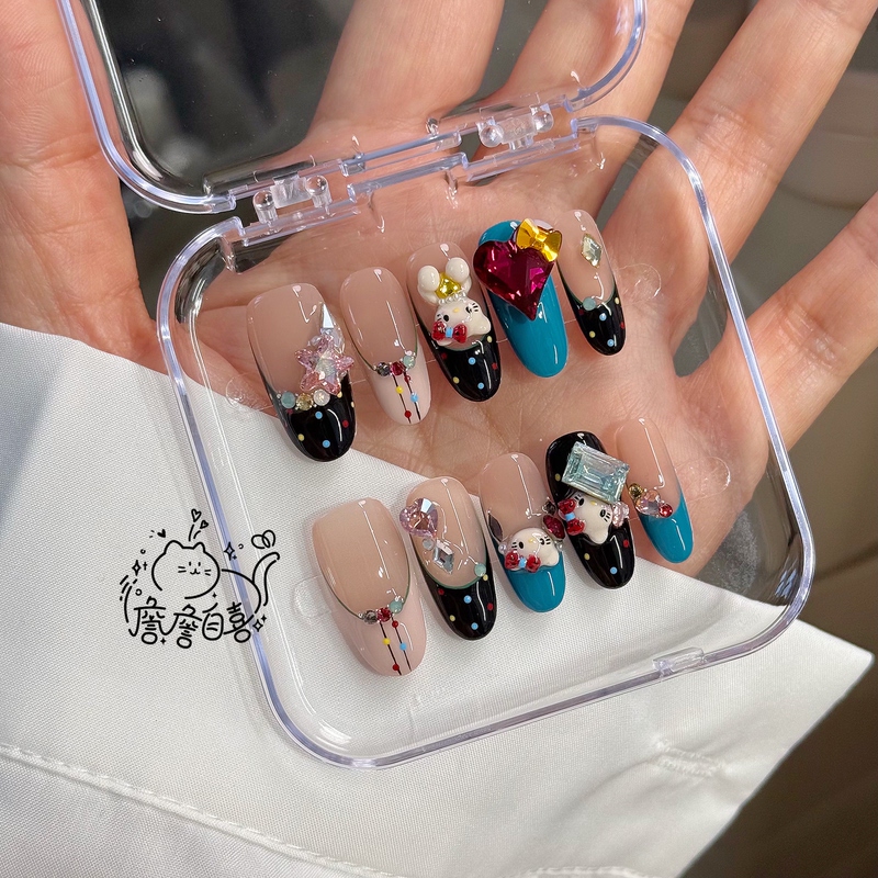 【Zhanzhan Self-Appreciation】Swarovski｜Vintage Polka Dot Kitty Squeeze Full Nail Art