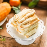 Скверь!Манго сушеный клубничный говяжий пирог с молочным пирожным миндаль