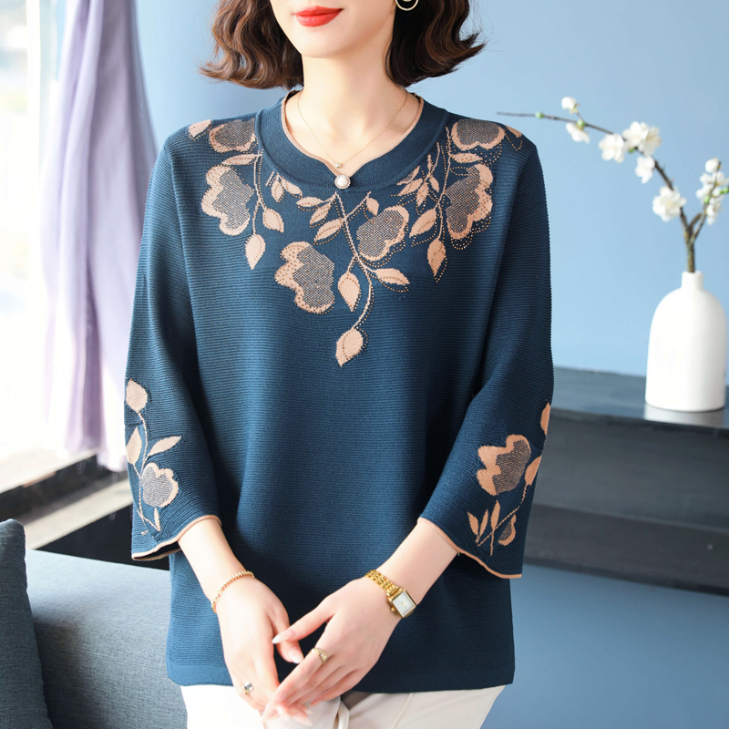 Middle-Aged Mother's Spring Tops, Elderly Ice Silk T-Shirts, Plus Size 100kg Women's Clothing, Elegant and Stylish Knitwear Middle-Aged Mother's Spring Tops, Elderly Ice Silk T-Shirts, Plus Size 100kg Women's Clothing, Elegant and Stylish Knitwear