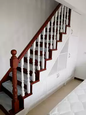 Custom full solid wood stairs Indoor household villa attic jump floor stairs guardrail railing Handrail column stepping board