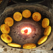 Now made Shanxi Luliang Linxian brown sugar hollow moon cake Sesame oil blue charcoal stove sugar-free crispy empty shell gift box