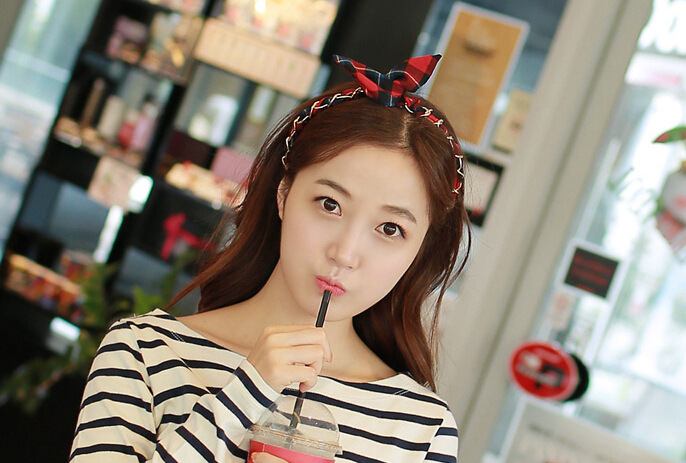Mùa xuân và mùa hè Hàn Quốc sản phẩm mới Kim loại hoang dã chuỗi ngọc bích nước hoa tai thỏ nơ đầu tóc trang sức chì - Phụ kiện tóc kẹp càng cua dài