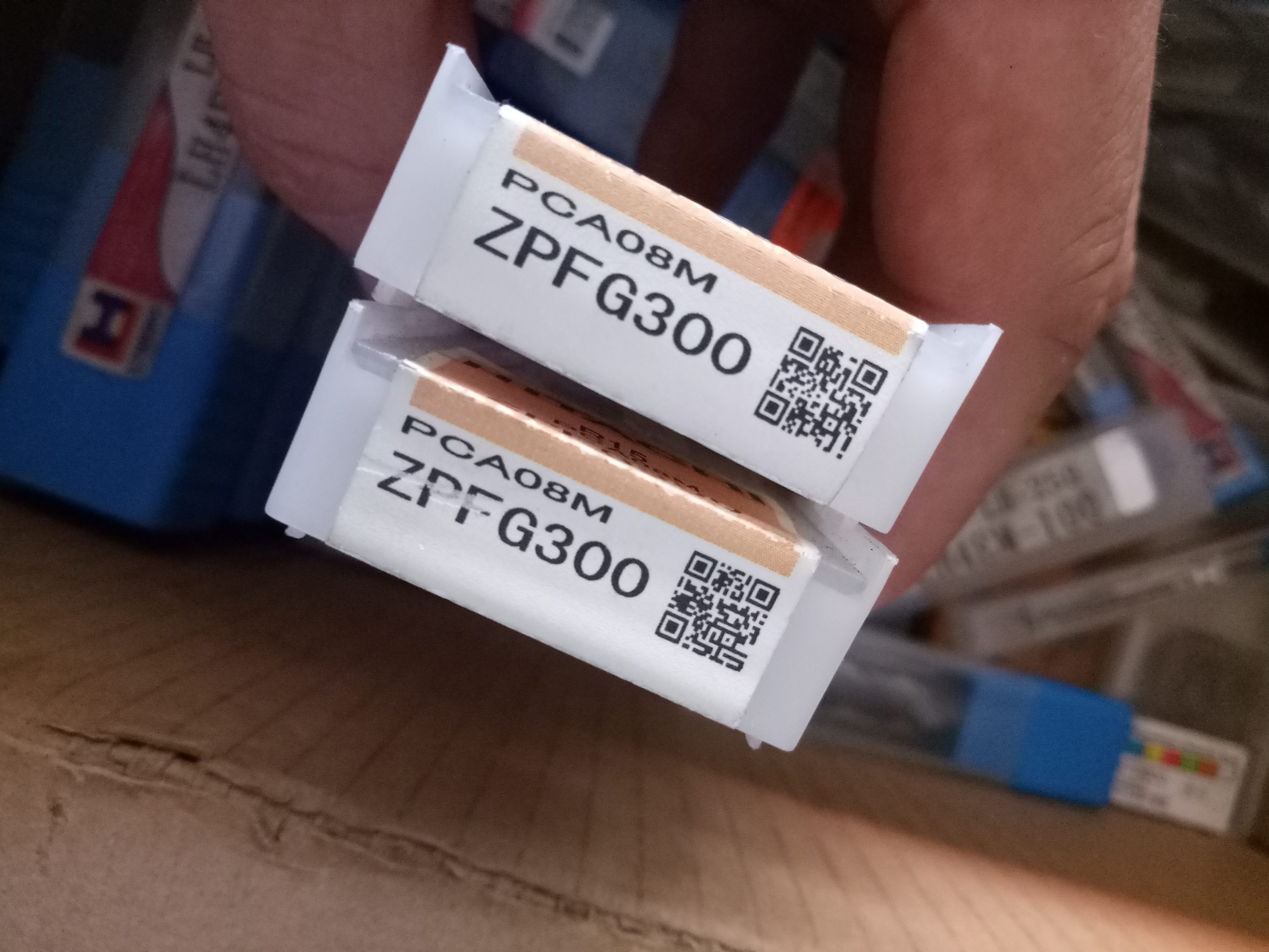 HMX-8E-D32 0 - D30 0 inventory milling cutter clean