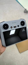 Second-hand 99 new DJI Mavic 3 with screen remote control Mavic AIR2S Mavic 3 Classic high-brightness screen DJI RC remote control