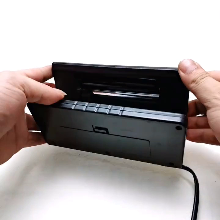 紫光验钞灯界的“小钢炮”。AD-318便携验钞神器，你实在正在了解它吗？