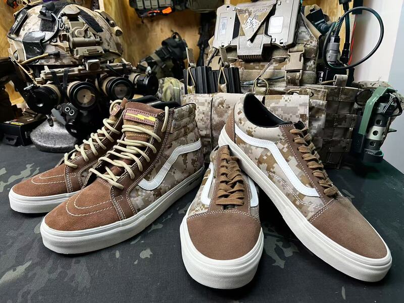 [Super Recommendation] Nuclear War Crisis Defcon Low-Top Mid-Top Sneakers Aor1 Mcbk Tactical Training Trendy Shoes