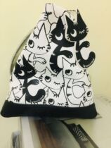 Hong Kong spot tout a couup cartoon pattern handbag