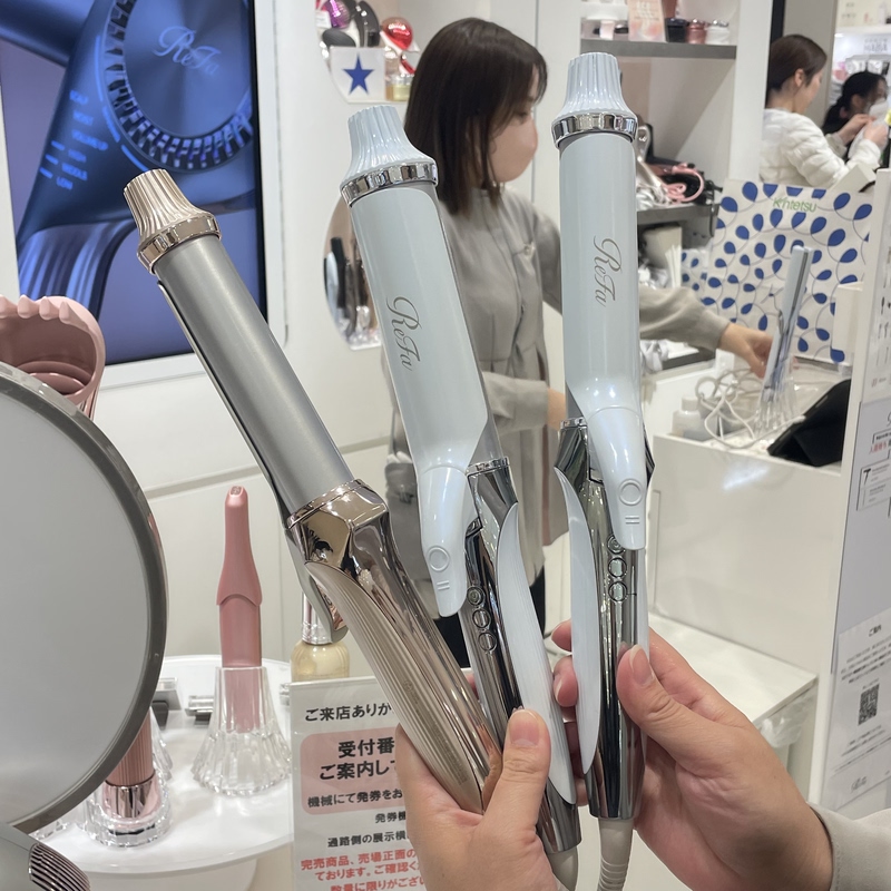 (in Stock in China) Original Japanese Refa Carbon Layer Water-Locking Curling Iron Straightener (in Stock in China) Original Japanese Refa Carbon Layer Water-Locking Curling Iron Straightener