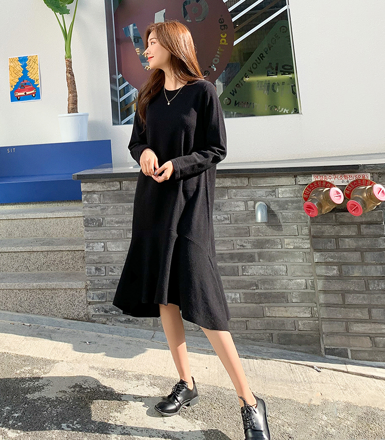 提升气质的小黑裙,鱼尾裙摆搭配更撩人