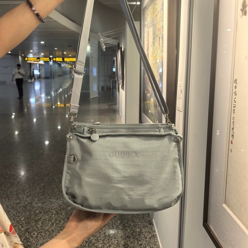 Japanese Lightweight Bhj Small Bag 2025 New Women's Commuter Crossbody Bag Nylon Travel Shoulder Small Square Bag