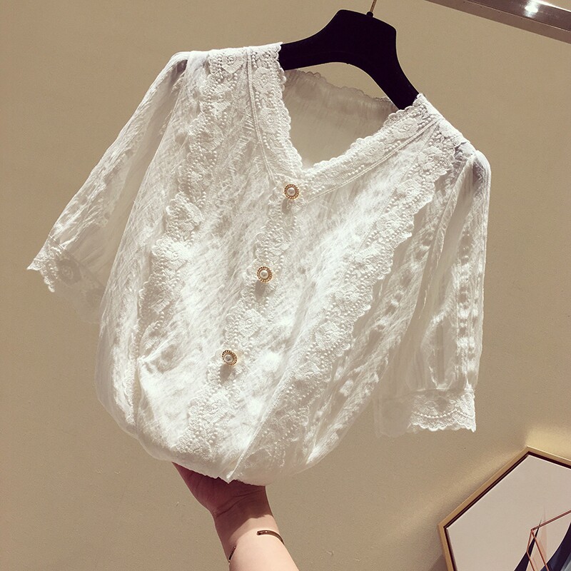 Korean white lace shirt women's short-sleeved 2020 new loose and sweet Western style V-neck pullover chiffon shirt top summer