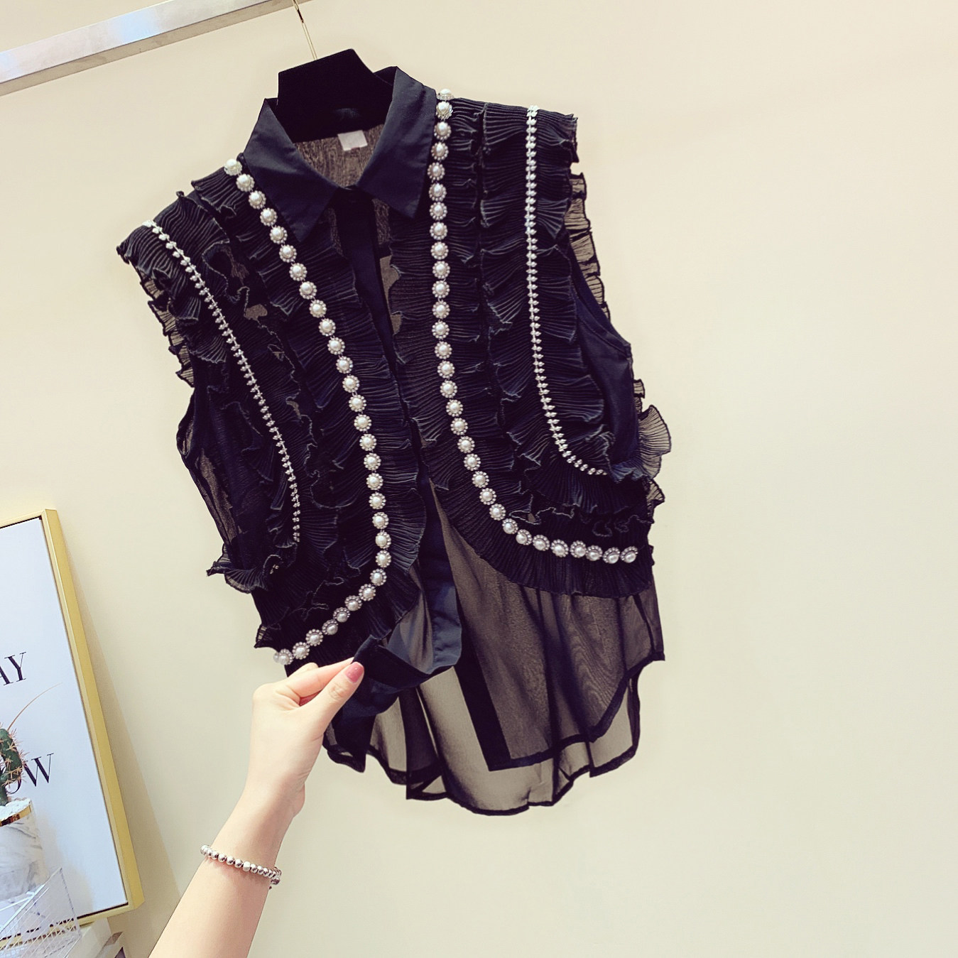 Korean wood ear beaded diamond chiffon shirt women 2020 Korean version loose retro Hong Kong style sleeveless shirt top