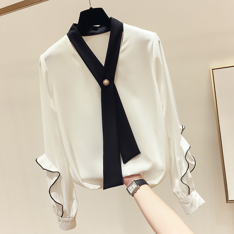 South Korea 2021 spring and autumn new display slim collared V necklace with sleeves sleeves Long sleeves shirt woman design feeling little crowdblouse
