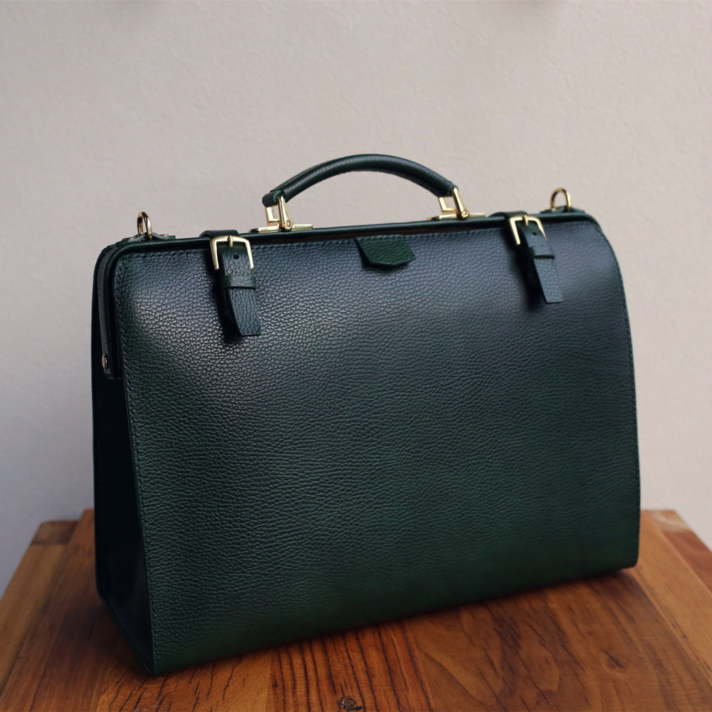 Ma'an Handicraft X Boston Travel Pack with boarding the skin bag with hardware and leather bag customized